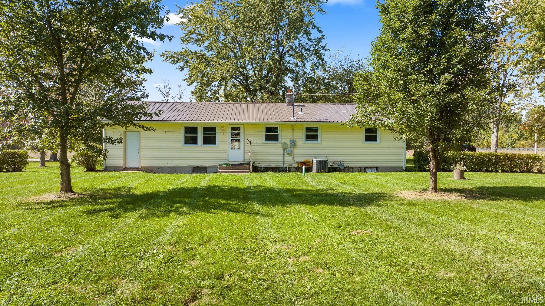 6422 Hazelett Road Fort Wayne, IN 46835 - Photo 5 of 26