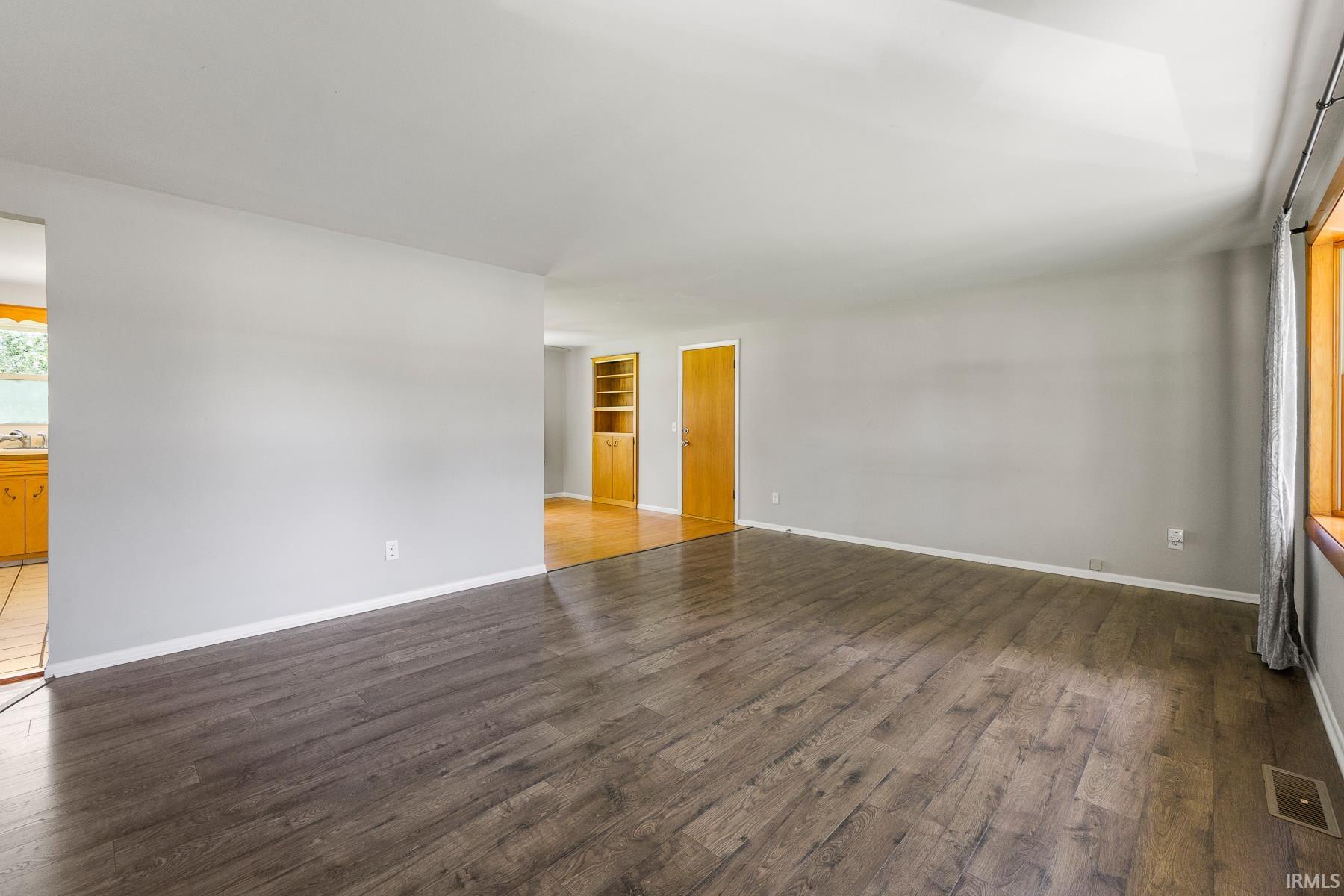 6422 Hazelett Road Fort Wayne, IN 46835 - Photo 9 of 26