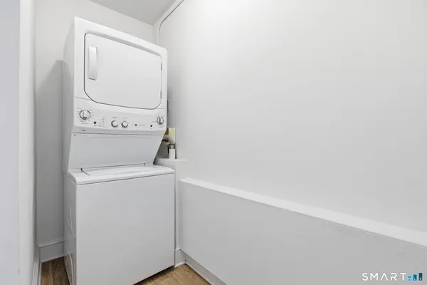 $3,300 | 21 Quintard Terrace, Stamford, CT 06902