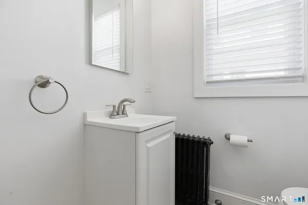 $3,300 | 21 Quintard Terrace, Stamford, CT 06902