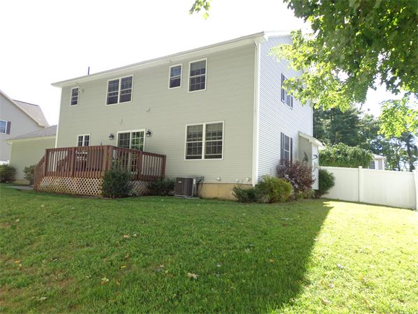 18 Angelica Drive Springfield, MA 01129 - Photo 26 of 28 Gallery Image 26