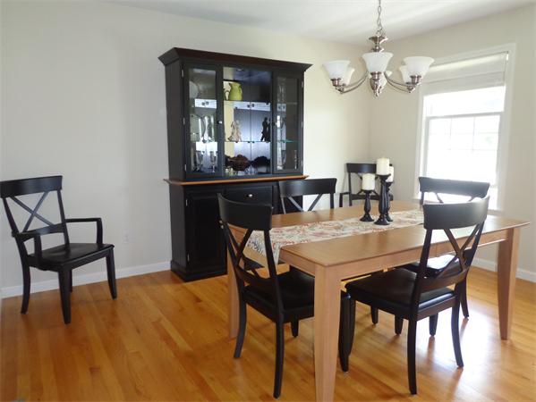 18 Angelica Drive Springfield, MA 01129 - Photo 6 of 28 Gallery Image 6