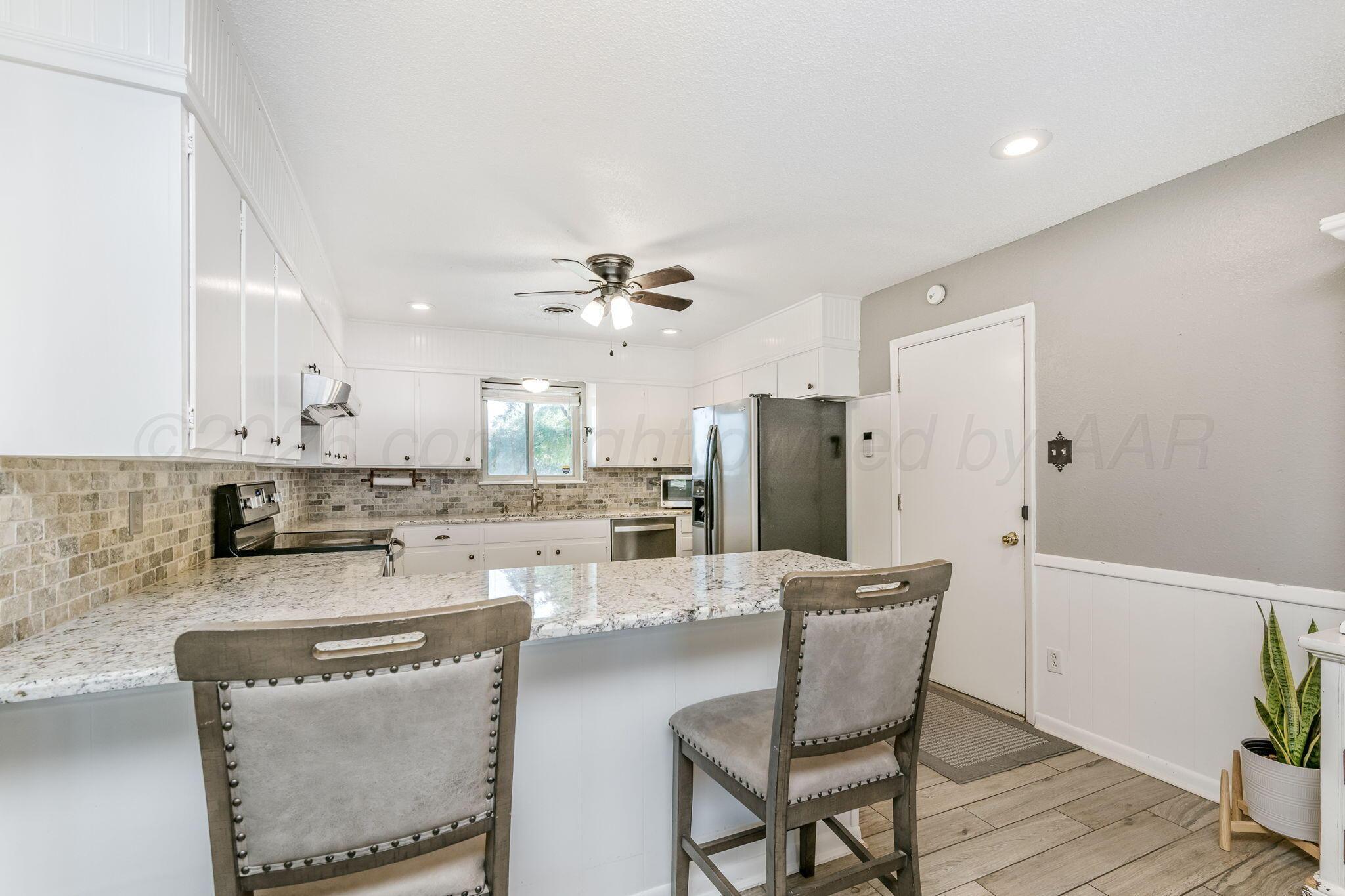 414 Ramada Trail Amarillo, TX 79108 - Photo 5 of 19 Kitchen
