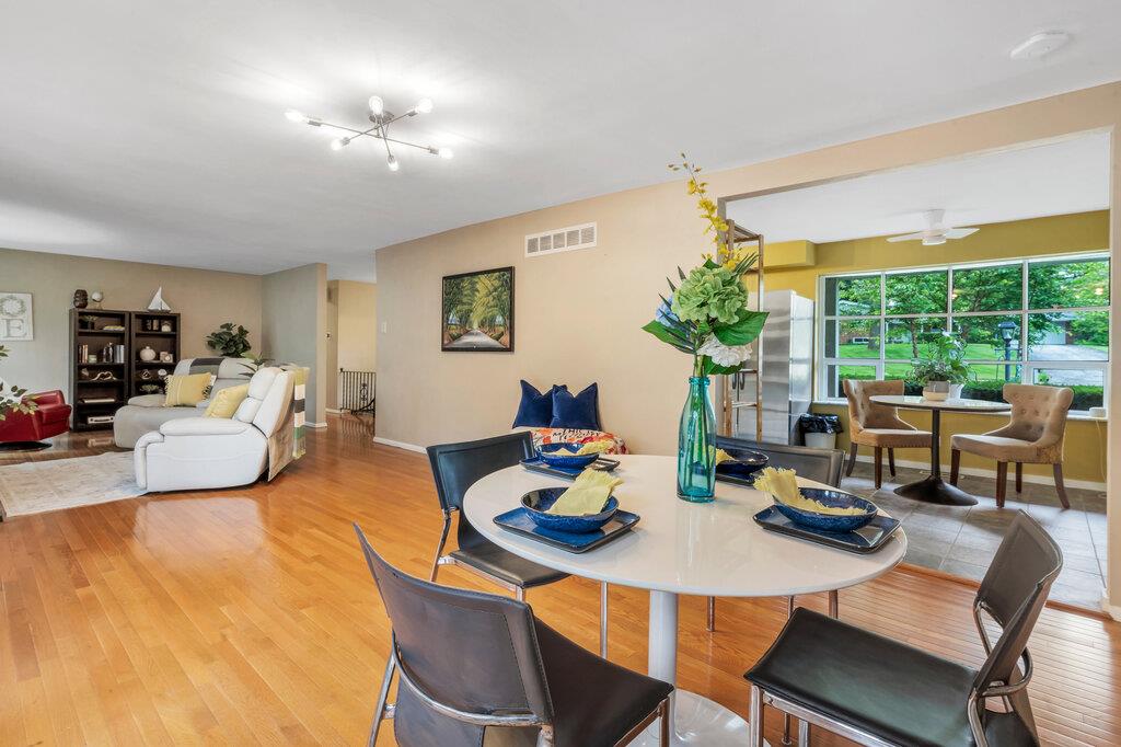 49 Rae Court St. Louis, MO 63146 - Photo 11 of 47 Gallery Image 11