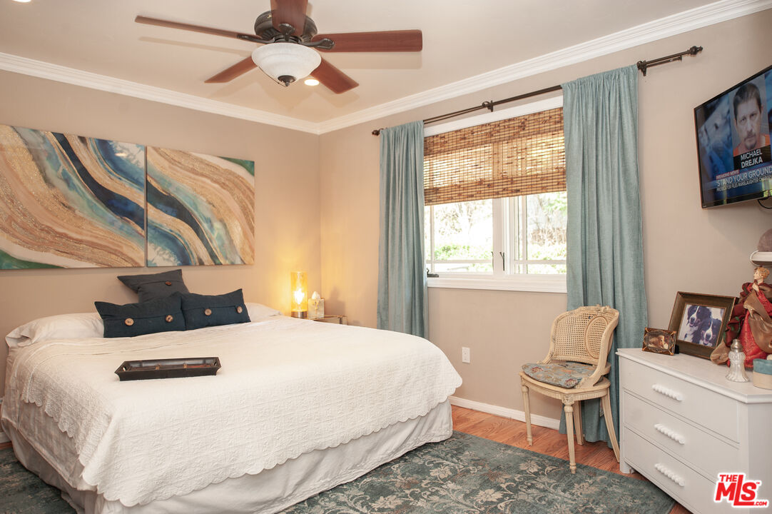 24748 Long Valley Road, Unit A Hidden Hills, CA 91302 - Photo 7 of 8