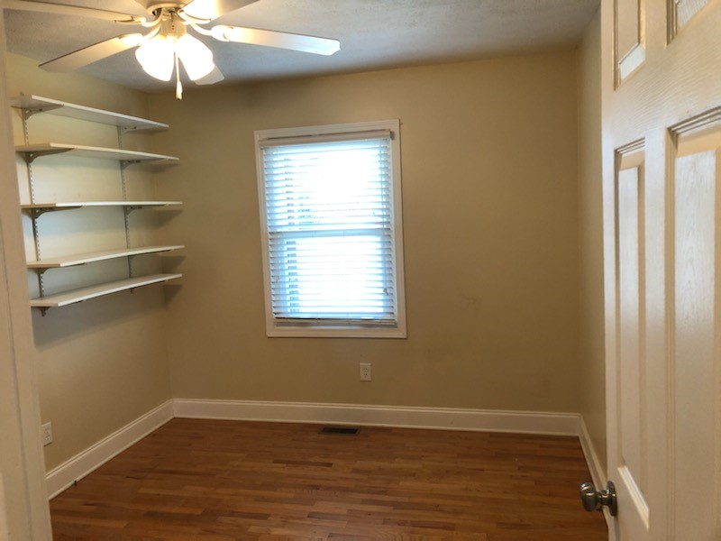 419 Pickett Post Road Walhalla, SC 29691 - Photo 4 of 19 Gallery Image 4