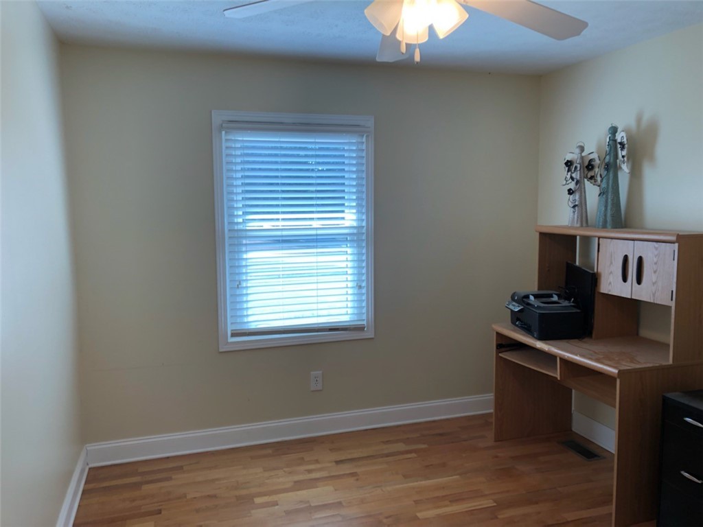 419 Pickett Post Road Walhalla, SC 29691 - Photo 8 of 19 Gallery Image 8