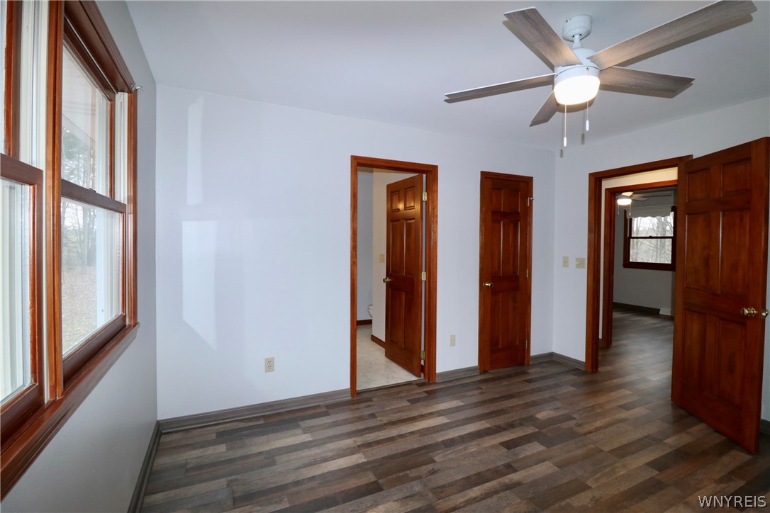 13869 Henskee Road Alden, NY 14004 - Photo 12 of 40 Master Bedroom w/ bath