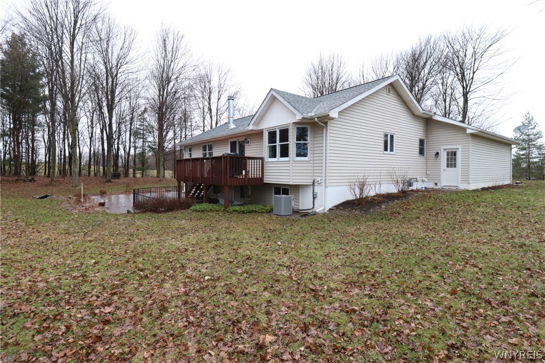 13869 Henskee Road Alden, NY 14004 - Photo 3 of 40