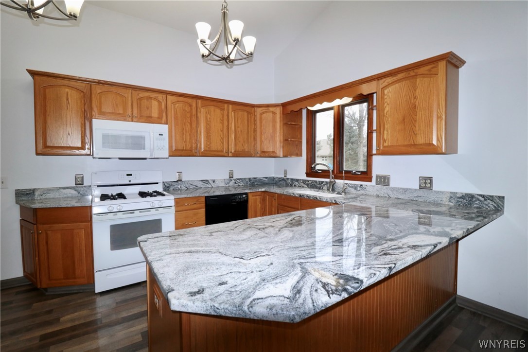 13869 Henskee Road Alden, NY 14004 - Photo 7 of 40