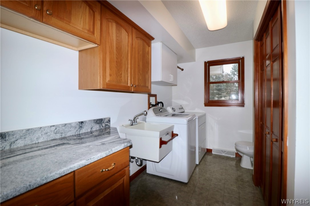 13869 Henskee Road Alden, NY 14004 - Photo 10 of 40 Laundry Rm