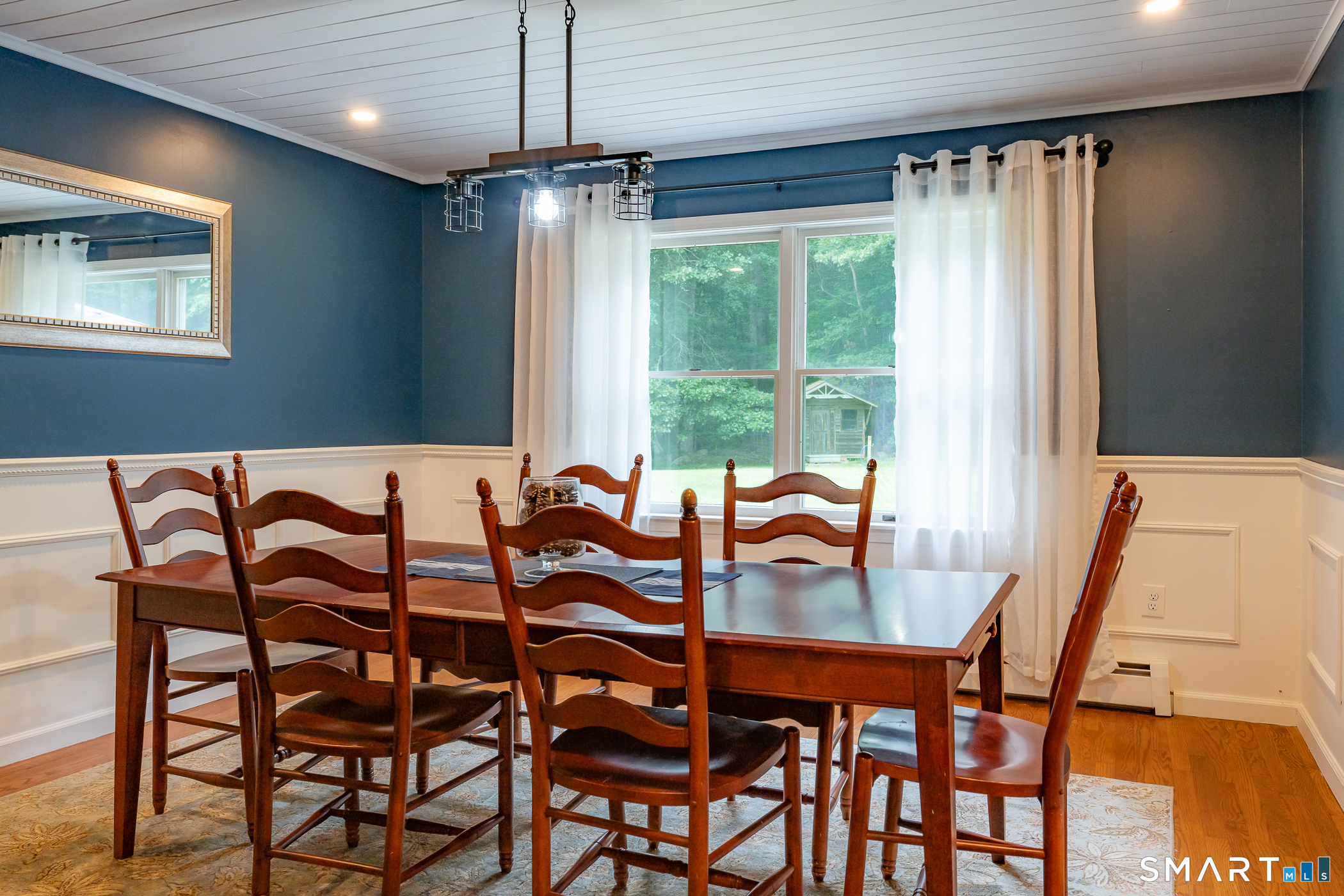 98 Dean Road East Lyme, CT 06333 - Photo 17 of 39 Gallery Image 17