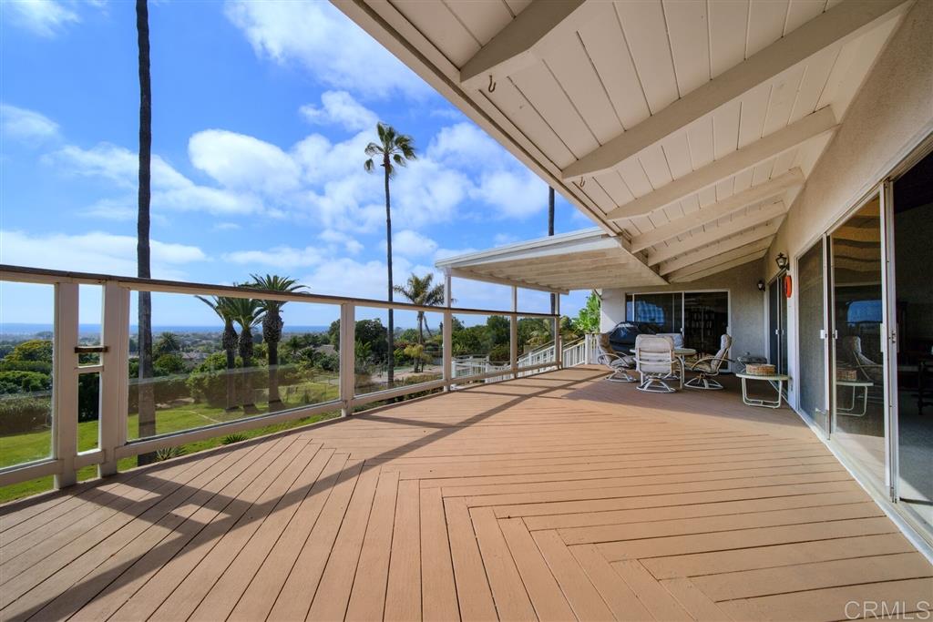 3935 Skyline Road Carlsbad, CA 92008 - Photo 6 of 19 Gallery Image 6