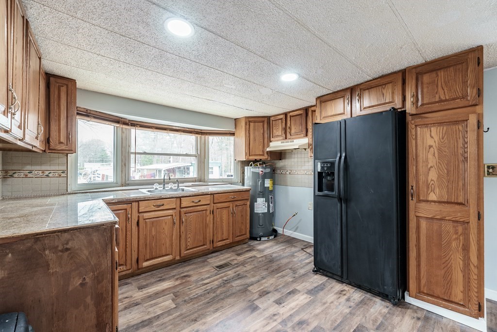 60 Rest Way Springfield, MA 01119 - Photo 6 of 9 Gallery Image 6