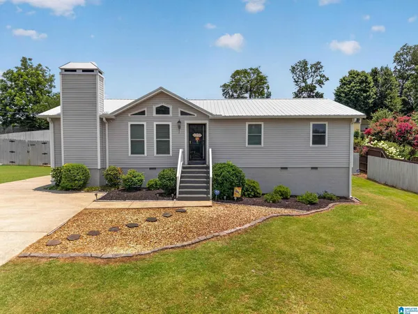 $225,000 | 807 Church Avenue Northeast, Jacksonville, AL 36265