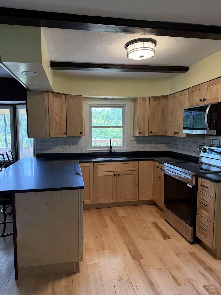 23 Covey Road Underhill, VT 05489 - Photo 2 of 20
