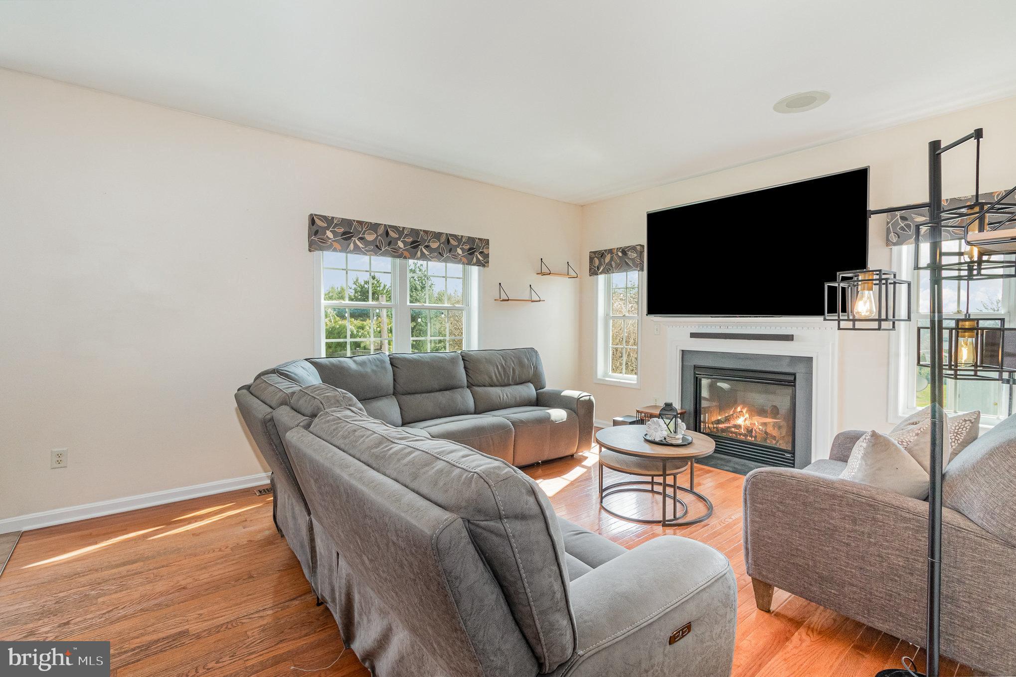 7273 Olde Mill Road Harrisburg, PA 17112 - Photo 11 of 38 Gallery Image 11