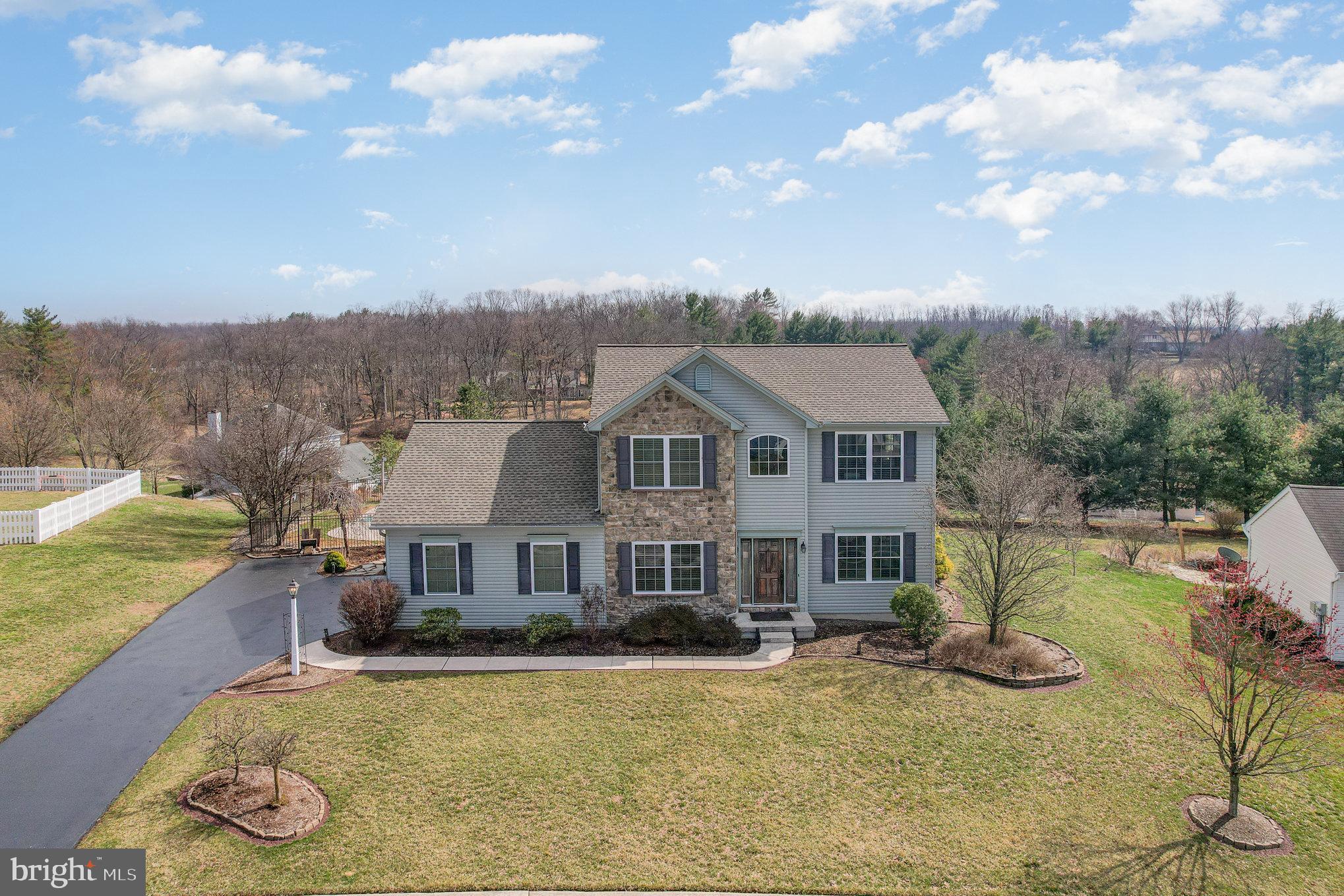 7273 Olde Mill Road Harrisburg, PA 17112 - Photo 2 of 38 Gallery Image 2
