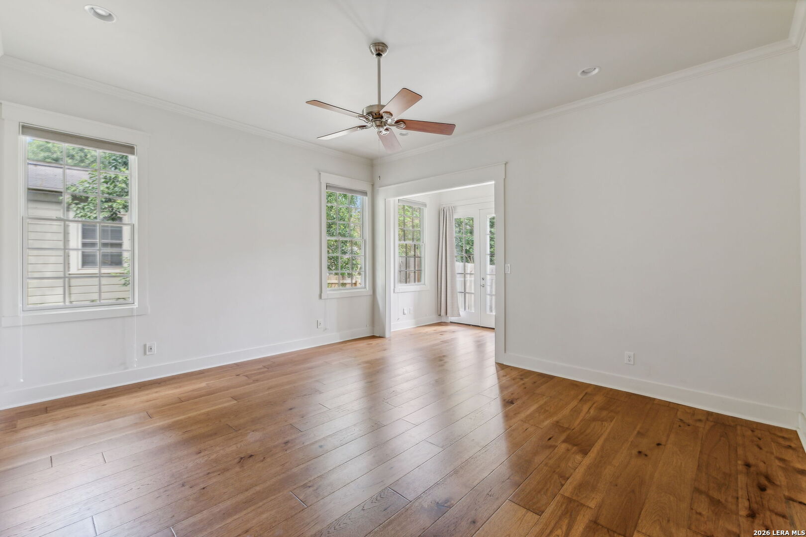 345 Garraty Road Terrell Hills, TX 78209 - Photo 16 of 34