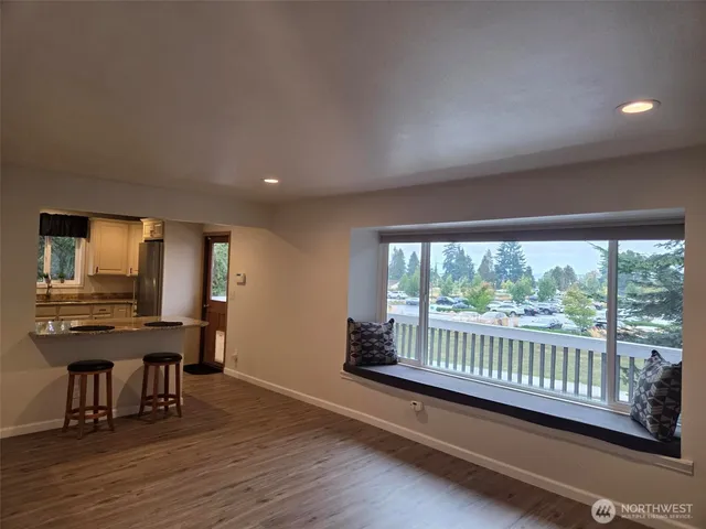 $2,795 | 4738 Rucker Avenue, Everett, WA 98203