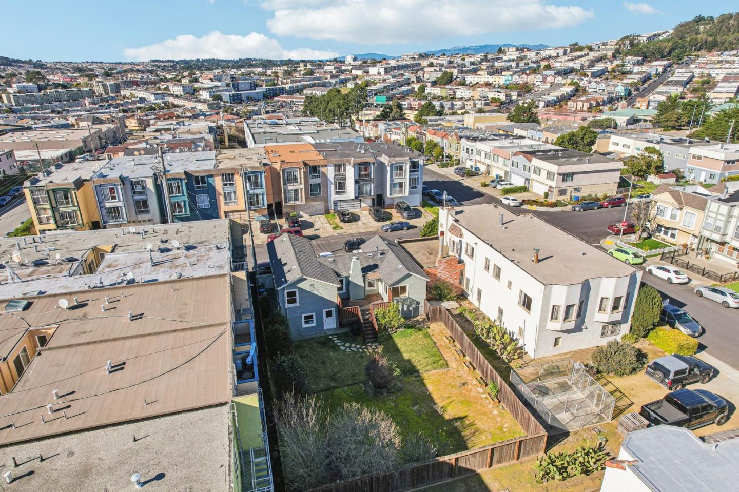 136 Chester Street Daly City, CA 94014 - Photo 44 of 48 top view of a city