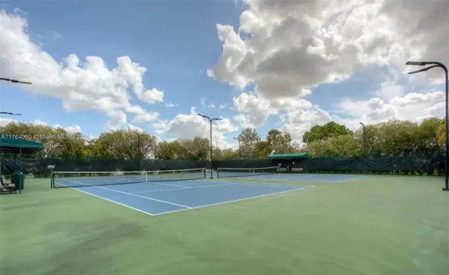 a view of a tennis court