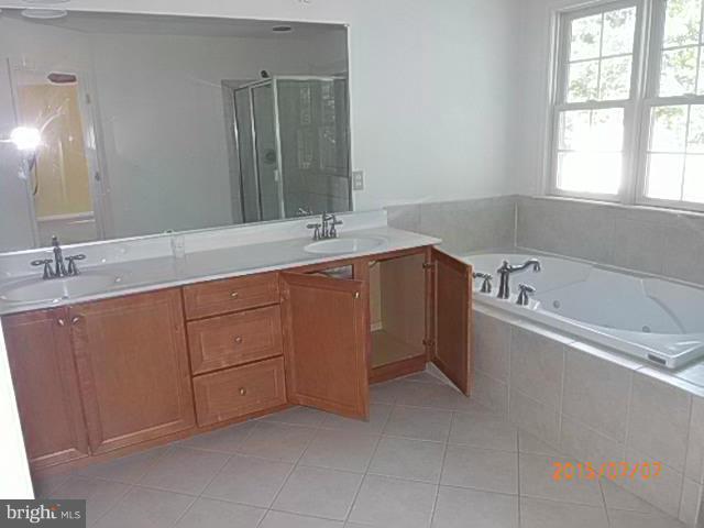 1252 River Bay Road Annapolis, MD 21409 - Photo 8 of 8 Bath (Master)