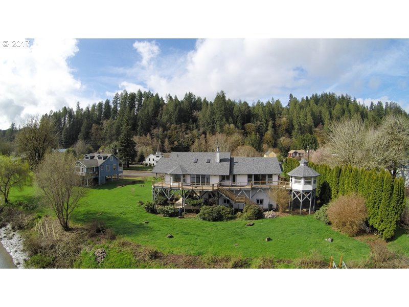 87995 Riverview Avenue Mapleton, OR 97453 - Photo 1 of 31 Gallery Image 1