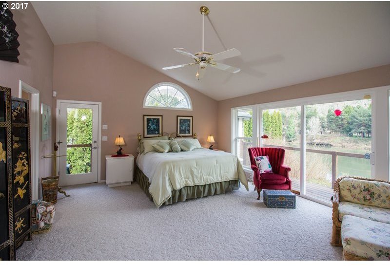 87995 Riverview Avenue Mapleton, OR 97453 - Photo 21 of 31 Gallery Image 21