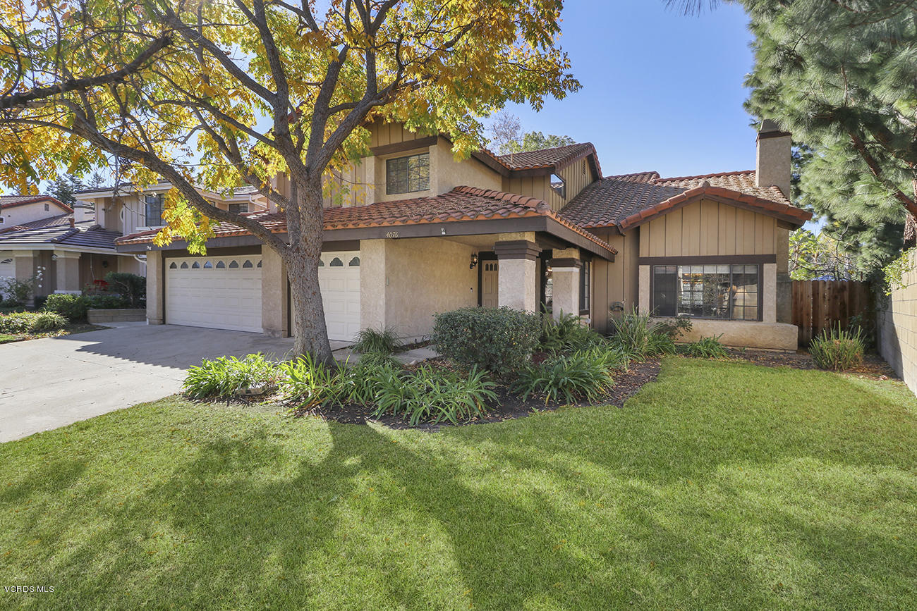 4076 Doneva Road Moorpark, CA 93021 - Photo 4 of 41 aFront3