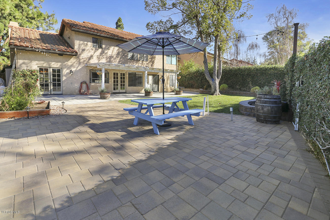 4076 Doneva Road Moorpark, CA 93021 - Photo 36 of 41 nBackyard5
