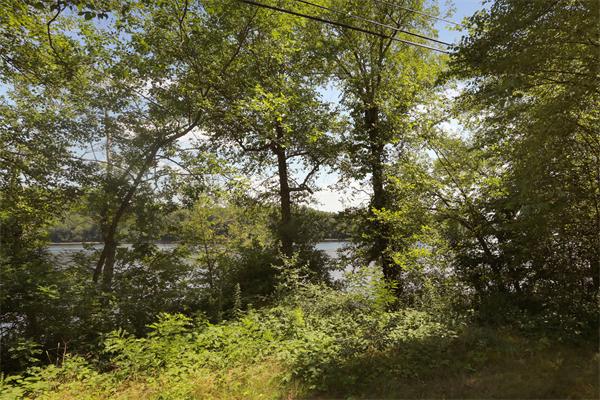 42 Locust Street Merrimac, MA 01860 - Photo 26 of 26 Gallery Image 26