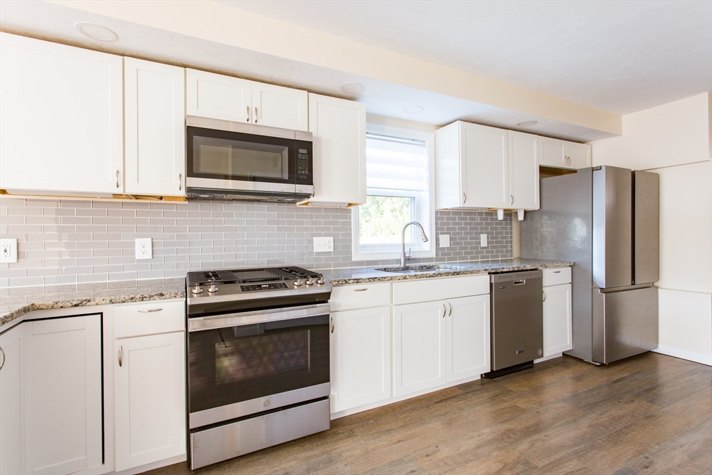 59 Dean Street, Unit B Warren, MA 01092 - Photo 2 of 26