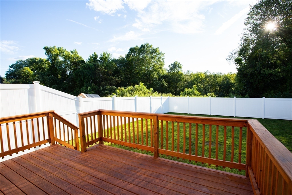 59 Dean Street, Unit B Warren, MA 01092 - Photo 8 of 26