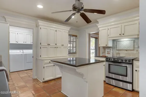 $295,000 | 480 Nona Street, Breaux Bridge, LA 70517