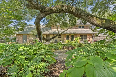 $295,000 | 480 Nona Street, Breaux Bridge, LA 70517