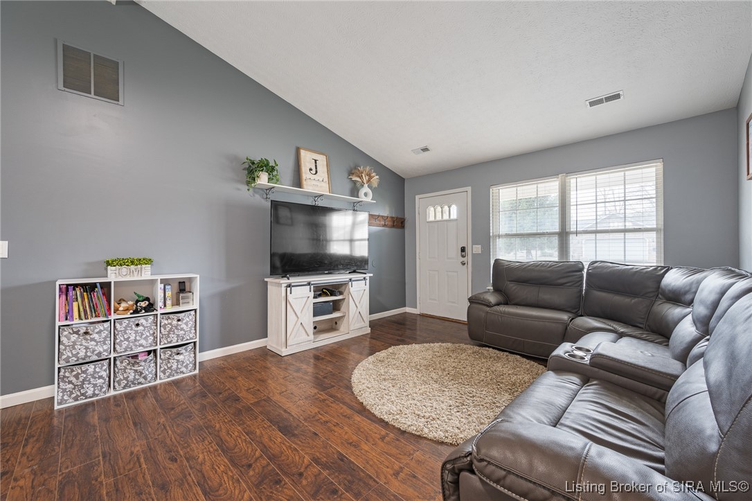 3516 Seilo Ridge North Jeffersonville, IN 47130 - Photo 7 of 30