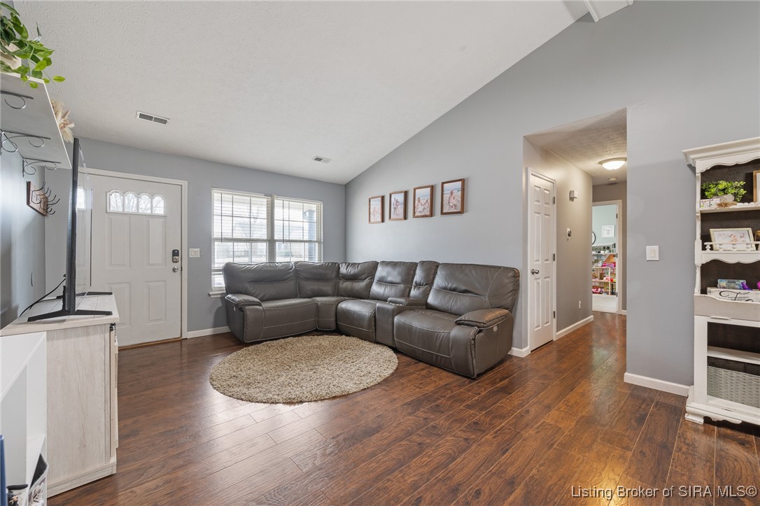 3516 Seilo Ridge North Jeffersonville, IN 47130 - Photo 9 of 30