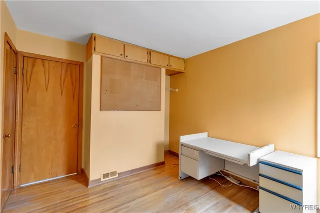 $1,950 | 179 Hamilton Boulevard, Tonawanda, NY 14217