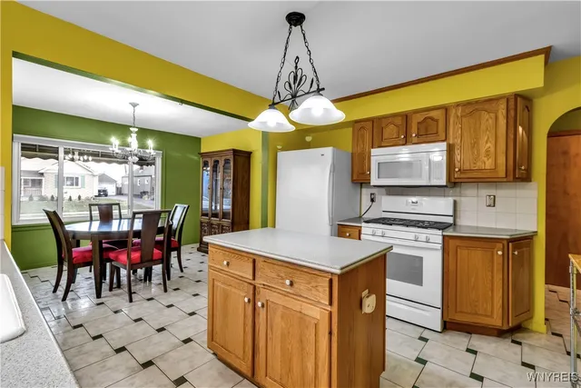 $1,950 | 179 Hamilton Boulevard, Tonawanda, NY 14217