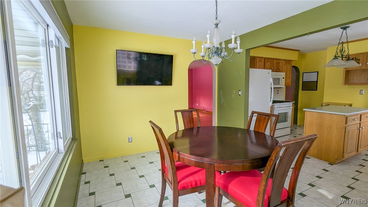 179 Hamilton Boulevard Tonawanda, NY 14217 - Photo 7 of 31