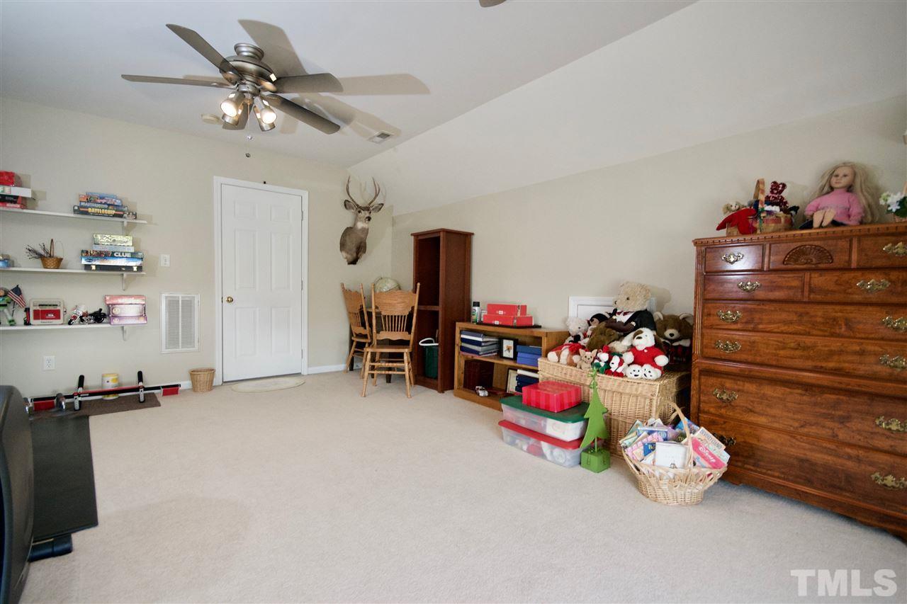 3104 Carriage Light Court Raleigh, NC 27604 - Photo 16 of 25 Gallery Image 16