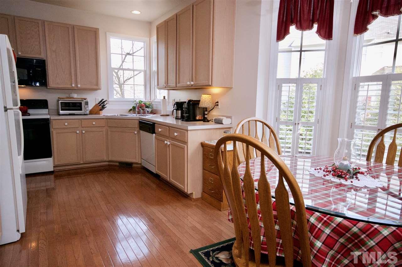 3104 Carriage Light Court Raleigh, NC 27604 - Photo 5 of 25 Gallery Image 5