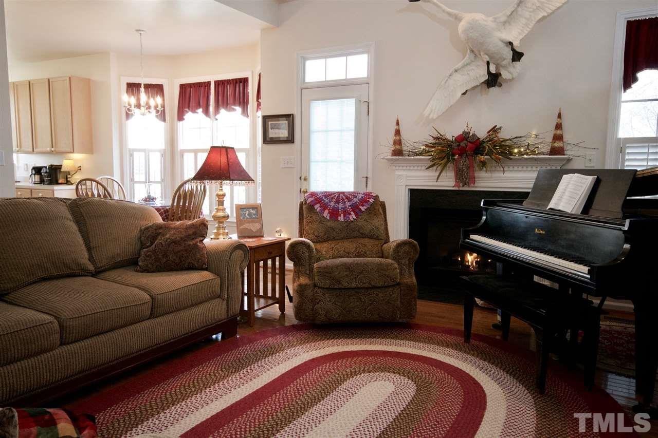 3104 Carriage Light Court Raleigh, NC 27604 - Photo 8 of 25 Gallery Image 8