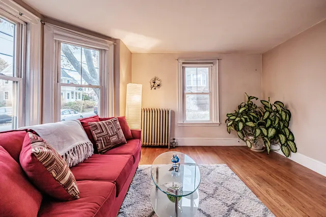 $499,000 | 10 Whitehall Avenue, South Portland, ME 04106