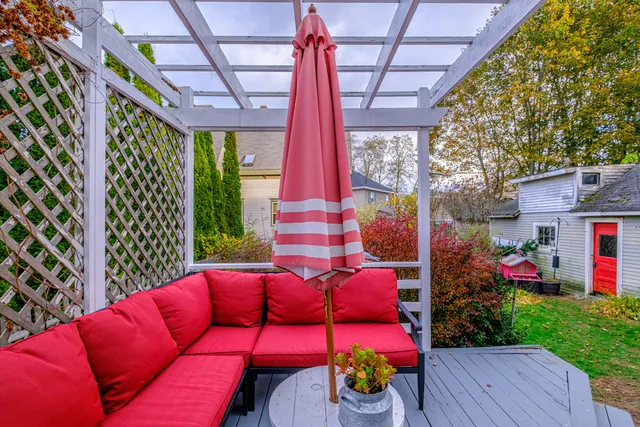 $499,000 | 10 Whitehall Avenue, South Portland, ME 04106