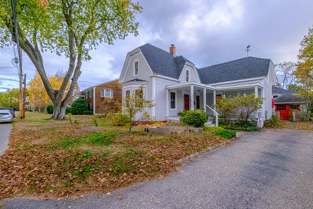 $499,000 | 10 Whitehall Avenue, South Portland, ME 04106