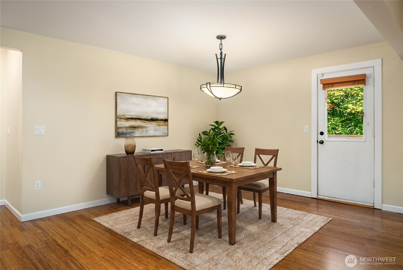 10217 148th Avenue Southeast Renton, WA 98059 - Photo 4 of 21 Gallery Image 4