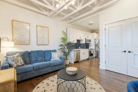 $389,900 | 612 21st Avenue North, Unit 411, Nashville, TN 37203