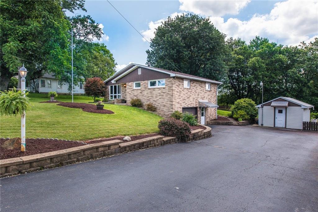 129 Goodview Drive Apollo, PA 15613 - Photo 2 of 24 Gallery Image 2